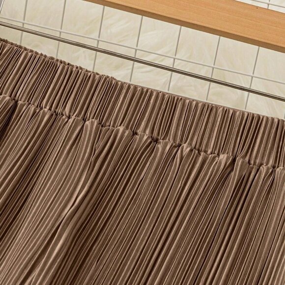 Brown Casual Women's Loose Pants - Picture 4 of 5